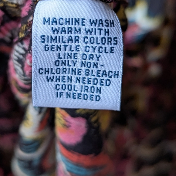 NWT Go Softly Patio Colorful Floral House Dress Mumu Size Small 100% Rayon - Picture 9 of 10